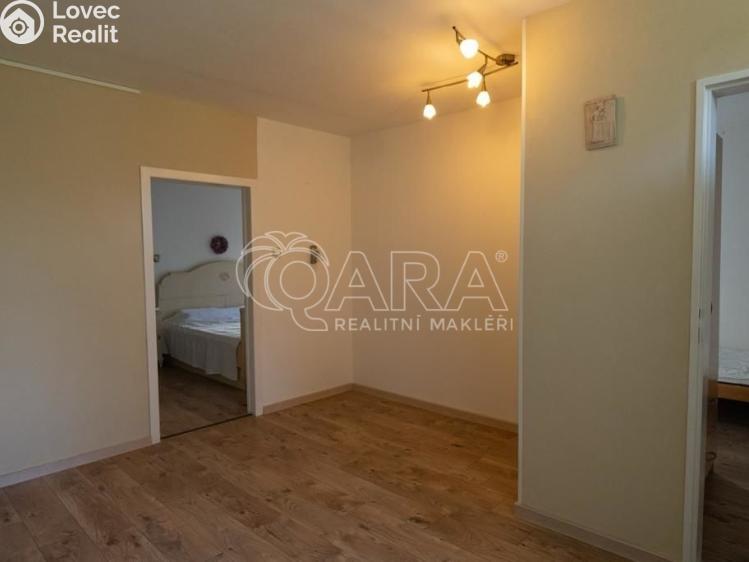 Pronájem bytu 3+1 Praha, Svídnická 507/5 č. 6