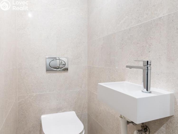 Prodej bytu 3+KK Praha, Kaizlovy sady č. 16