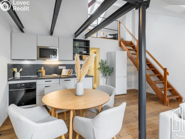 Prodej bytu 2+KK Praha, Kaizlovy sady č. 7