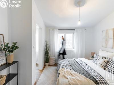 Prodej bytu 2+KK Praha, Kaizlovy sady č. 1