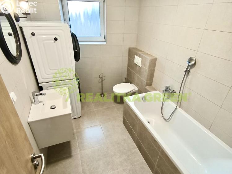 Pronájem bytu 1+KK Břeclav, Lednická 729/159 č. 9