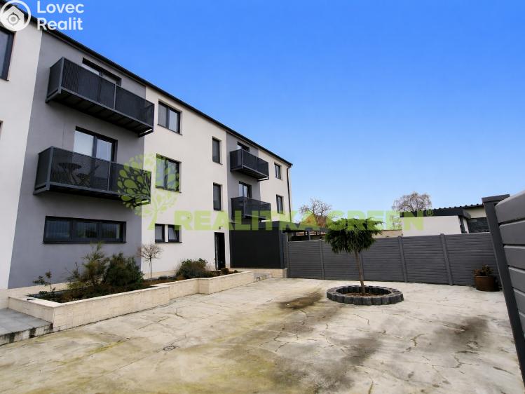 Pronájem bytu 1+KK Břeclav, Lednická 729/159 č. 13