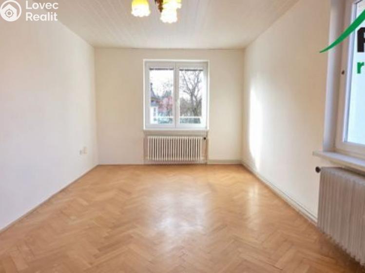 Prodej bytu 3+1 Konstantinovy Lázně, Zahradní č. 2