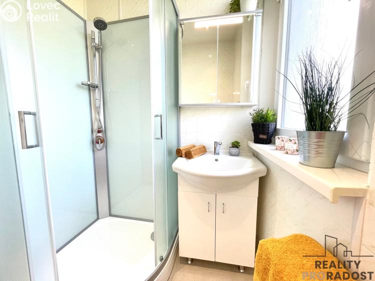 Prodej bytu 2+1 Olomouc, Nešporova 367/15 č. 8