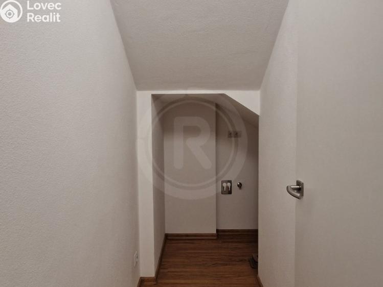 Pronájem bytu 2+KK České Budějovice, Šroubárenská 1358/28 č. 11