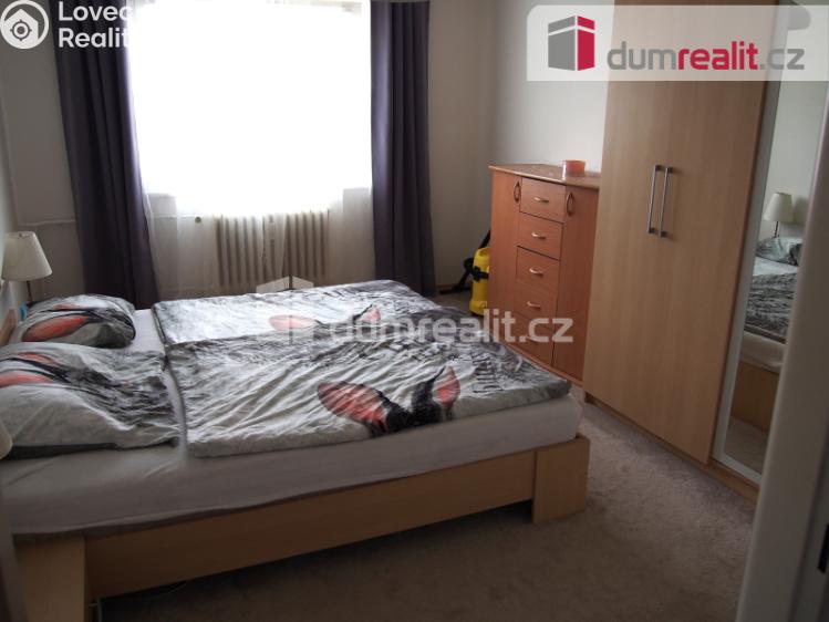 Pronájem bytu 2+1 Ostrov, Masarykova č. 6