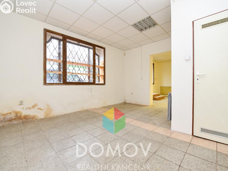 Pronájem obchodního prostoru Jince, Slavíkova č. 6