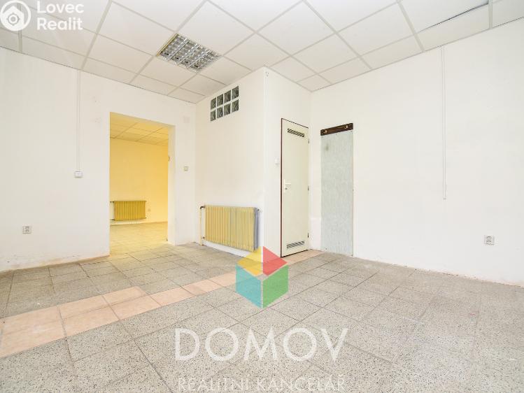 Pronájem obchodního prostoru Jince, Slavíkova č. 7