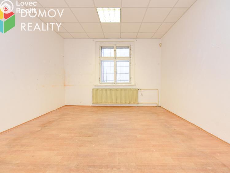 Rent commercial space Jince, Slavíkova č. 5