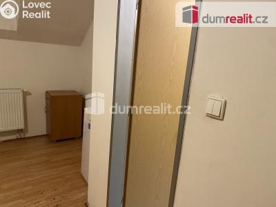 Pronájem bytu 1+KK Praha 8, Zenklova č. 3