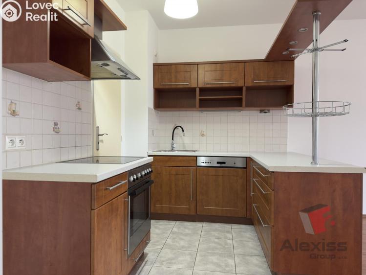 Pronájem bytu 3+KK Praha, Bechlínská 705/2 č. 7