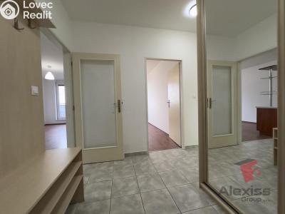 Rent apartment 3+KK Praha, Bechlínská č. 3