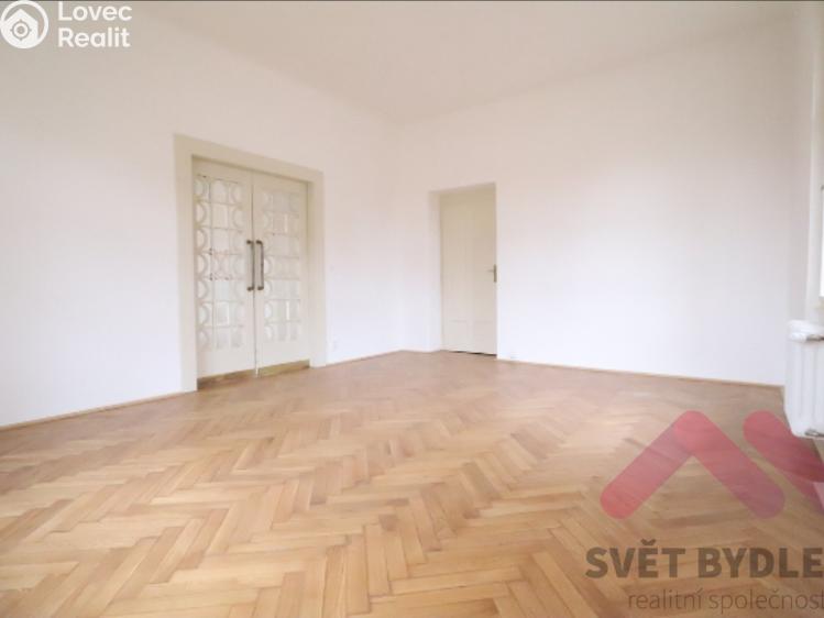 Pronájem bytu 3+KK Praha, Na Šafránce 1765/13 č. 10