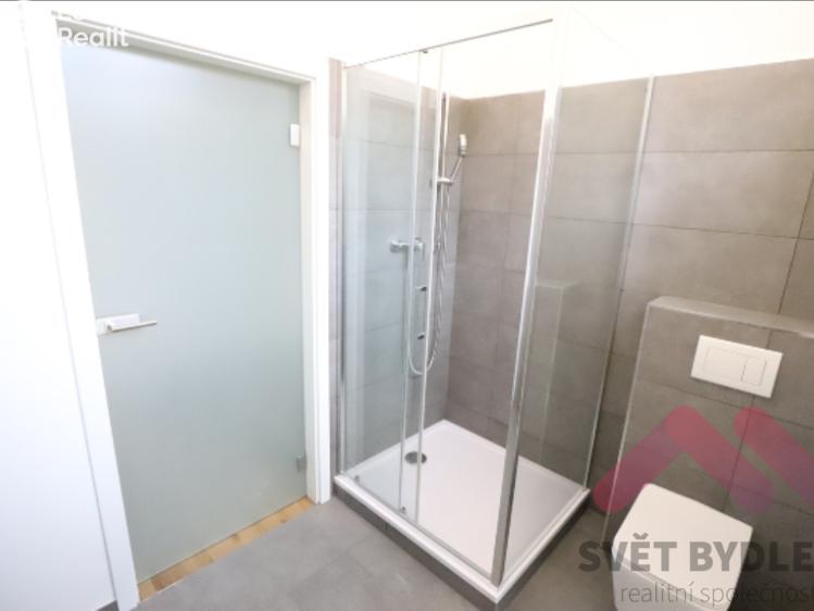 Pronájem bytu 3+KK Praha, Na Šafránce 1765/13 č. 17