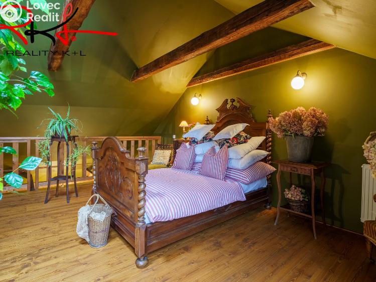 Pronájem bytu 2+KK Roudnice nad Labem, Husovo náměstí č. 8