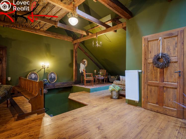 Pronájem bytu 2+KK Roudnice nad Labem, Husovo náměstí č. 10