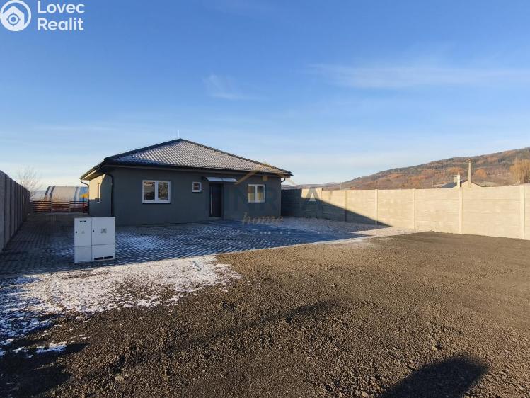 Продаж сімейного будинку Málkov č. 35