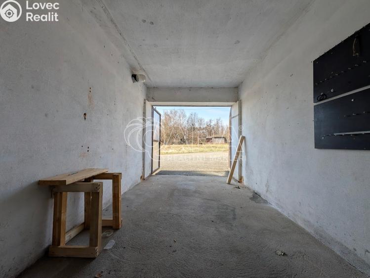 Prodej garáže Bezvěrov č. 6