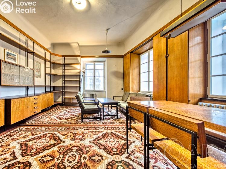 Продажа квартиры 4+1 Praha, Malostranské náměstí 4/27 č. 7