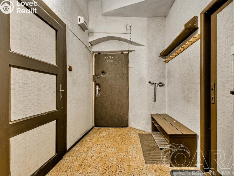 Продажа квартиры 4+1 Praha, Malostranské náměstí 4/27 č. 17