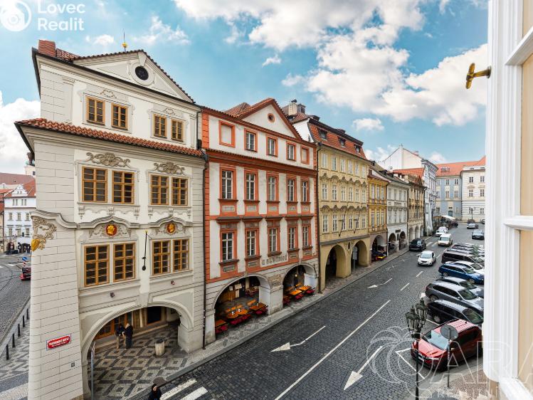 Продажа квартиры 4+1 Praha, Malostranské náměstí 4/27 č. 25