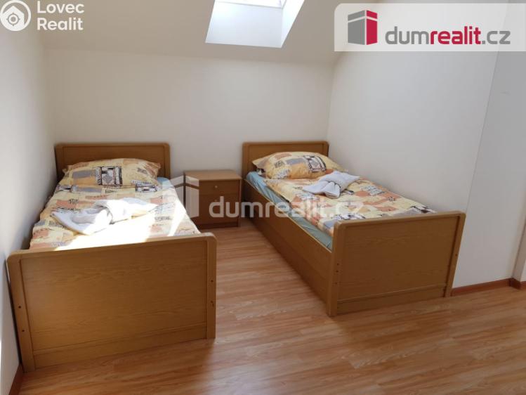 Pronájem bytu 1+KK Praha 8, Zenklova č. 2