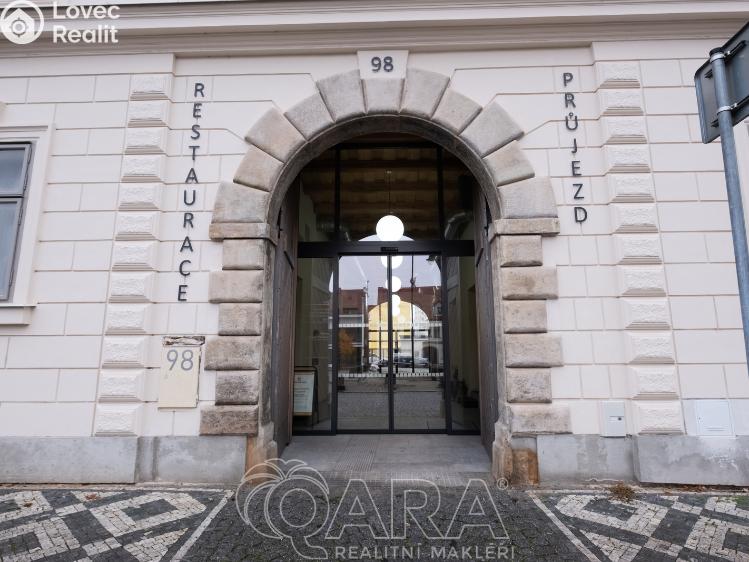 Pronájem obchodního prostoru Brandýs nad Labem-Stará Boleslav, Masarykovo náměstí 98/4 č. 1