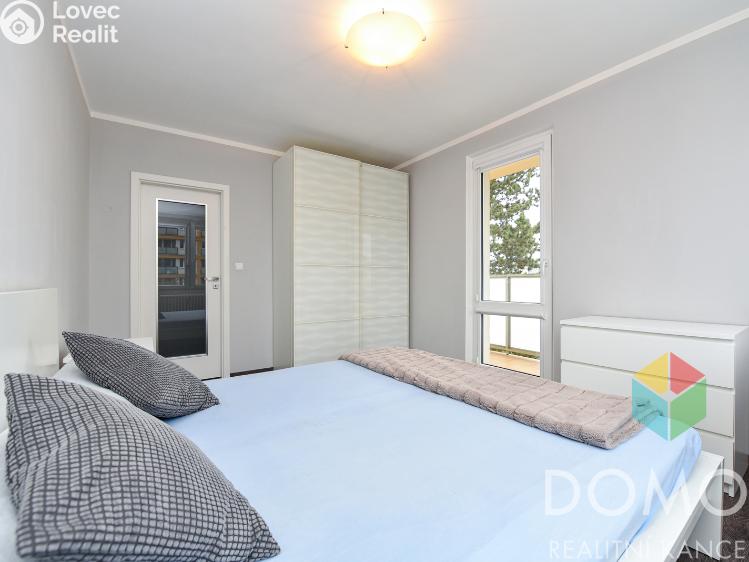 Prodej bytu 3+1 Beroun, Bezručova 1411/5 č. 12