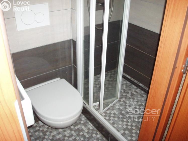 Pronájem bytu 1+KK Praha, Jeseniova č. 7