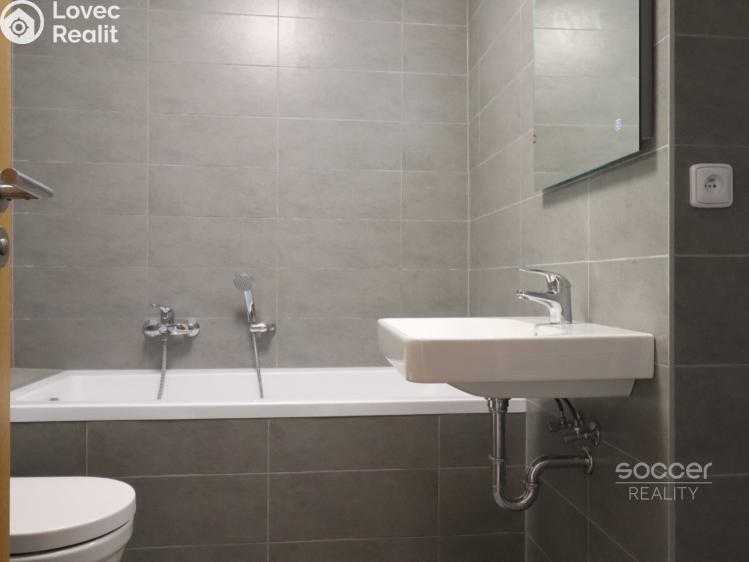 Pronájem bytu 2+KK Praha, V závětří č. 7