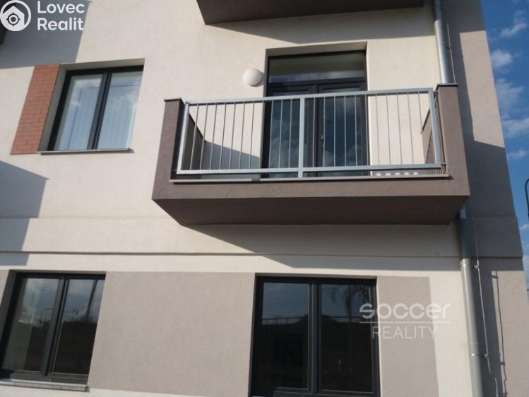 Pronájem bytu 2+KK Praha, V závětří č. 10