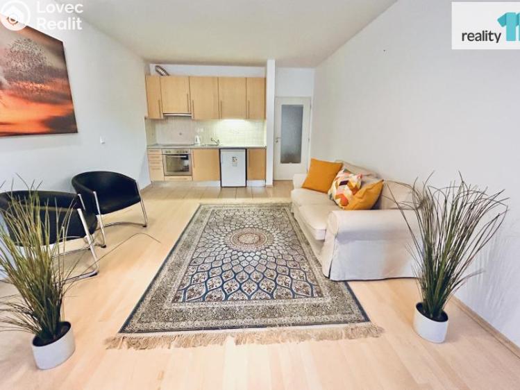 Pronájem bytu 1+KK Praha 10, Pod Bohdalcem I č. 5