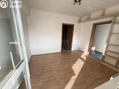 Pronájem bytu 2+1 Kralupy nad Vltavou, sídl. Hůrka 1044 č. 5