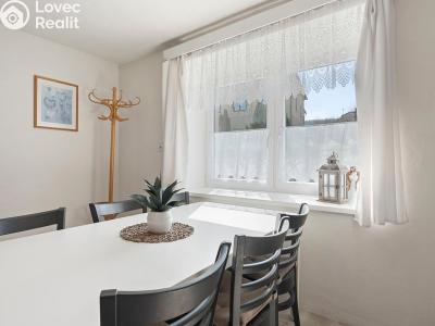 Sale family house Bouzov č. 34