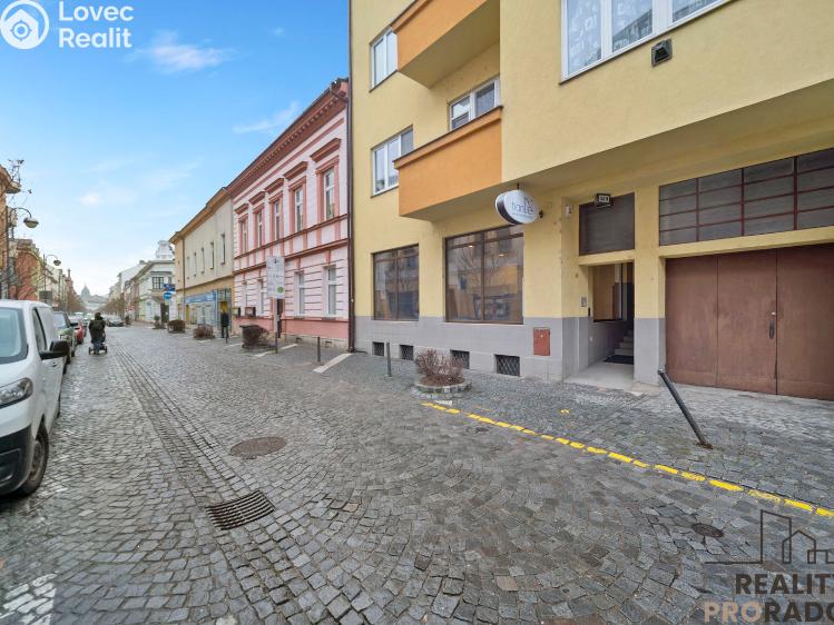 Rent commercial space Pardubice, Smilova č. 9