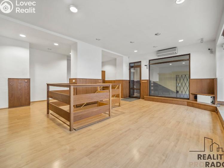 Оренда торгового приміщення Pardubice, Smilova č. 5