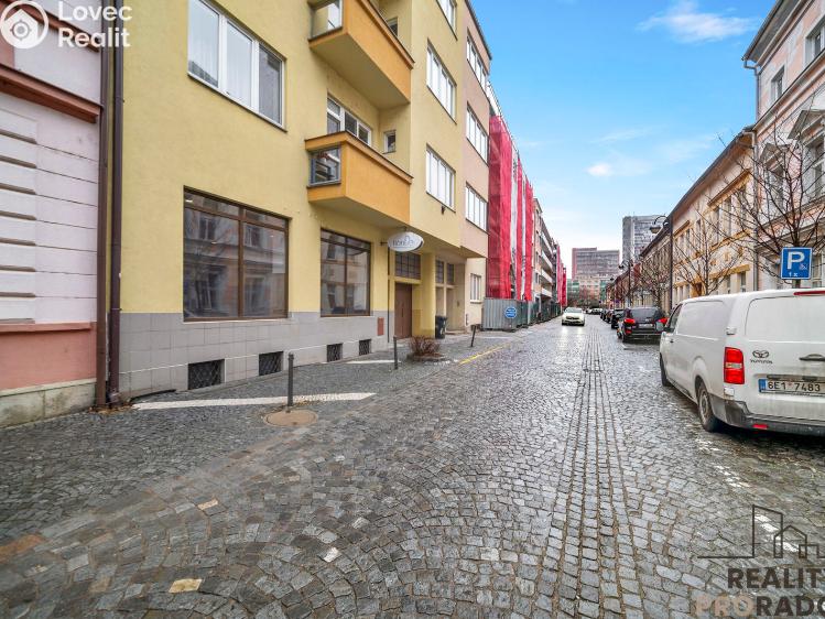 Оренда торгового приміщення Pardubice, Smilova č. 10