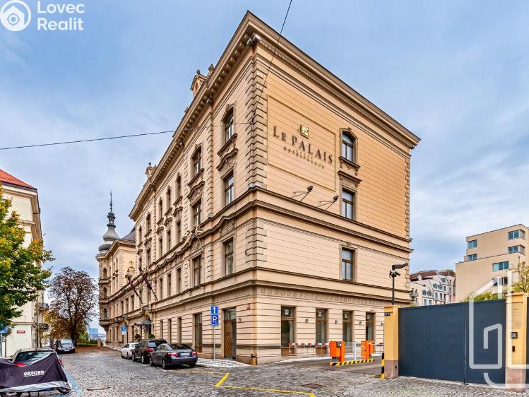 Pronájem garážového stání Praha, U Zvonařky 2536/1a č. 1