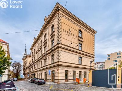 Pronájem garážového stání Praha, U Zvonařky č. 1