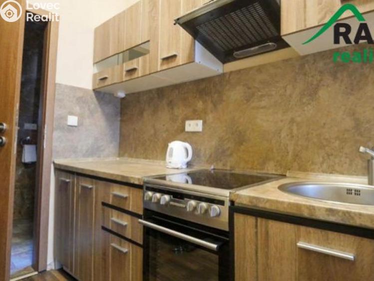 Prodej bytu 2+1 Karlovy Vary, Moravská č. 4