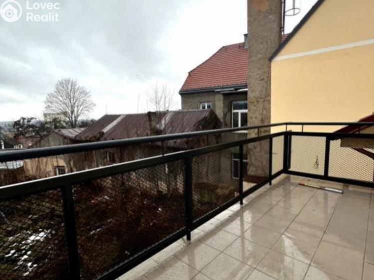 Pronájem bytu 3+KK Planá, náměstí Svobody č. 8