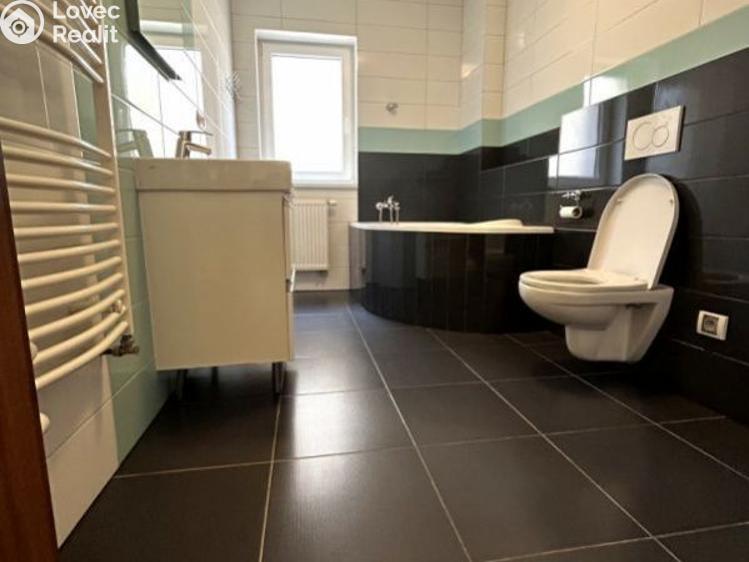 Pronájem bytu 3+KK Planá, náměstí Svobody č. 14