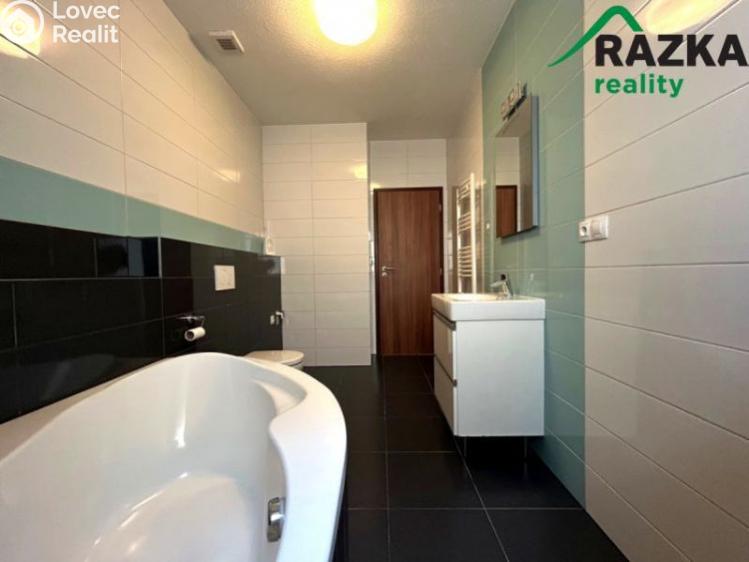 Pronájem bytu 3+KK Planá, náměstí Svobody č. 15