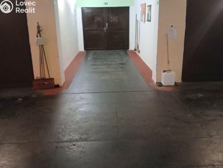 Prodej garáže Brno, Žarošická č. 4