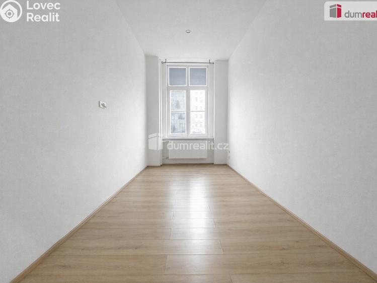 Pronájem bytu 3+KK Modlany č. 5