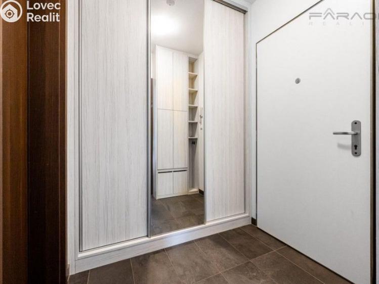 Pronájem bytu 1+KK Praha, Kačírkova č. 8