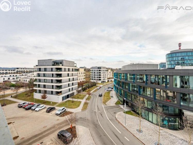 Pronájem bytu 1+KK Praha, Kačírkova č. 11