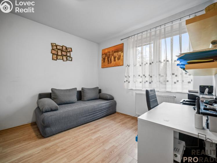 Продаж сімейного будинку Hrochův Týnec, Zámecká č. 10