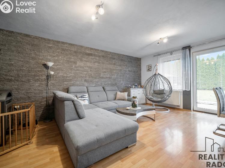 Prodej rodinného domu Hrochův Týnec, Zámecká č. 2