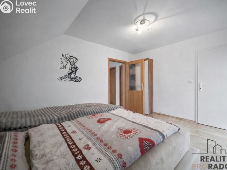 Prodej rodinného domu Hrochův Týnec, Zámecká č. 16